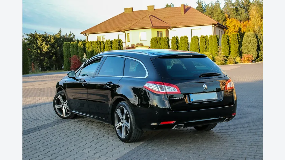 PEUGEOT 508 -