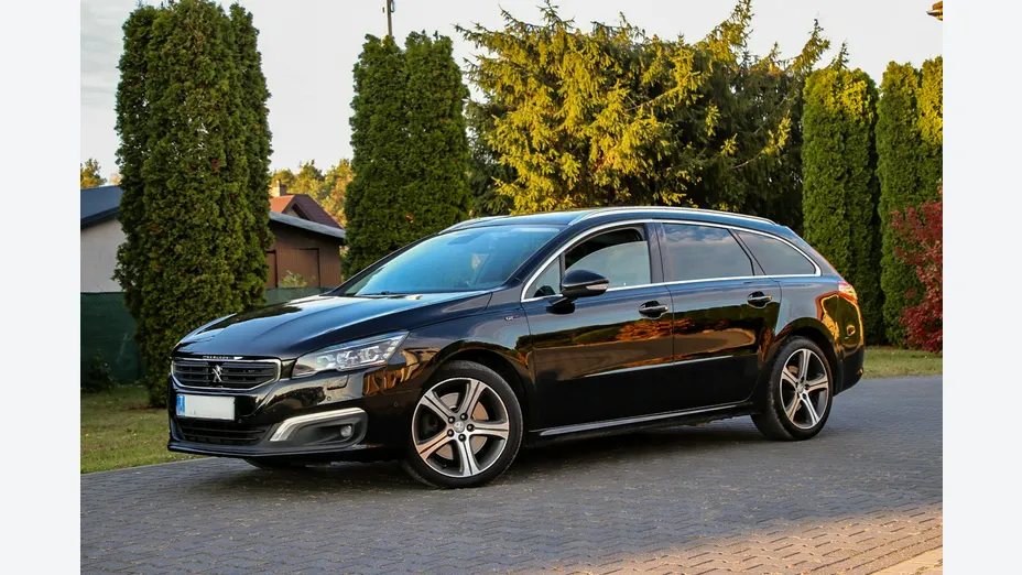 PEUGEOT 508 -