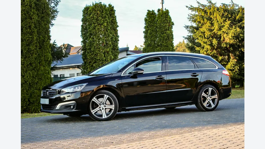 PEUGEOT 508 -