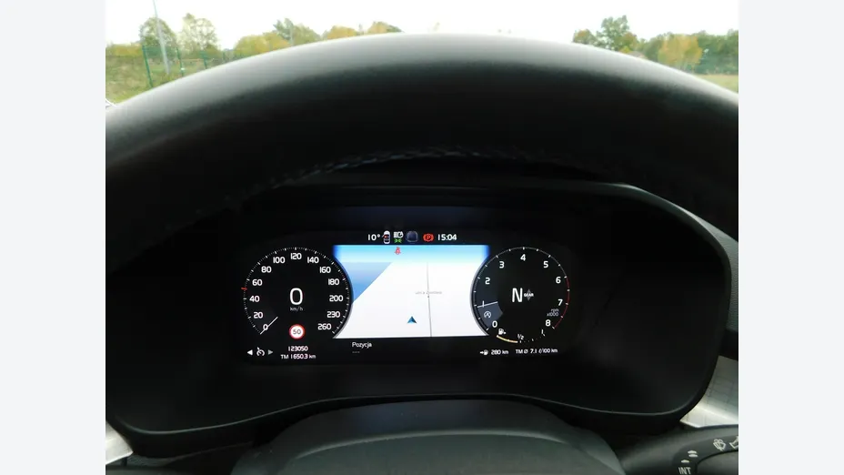VOLVO XC40 -