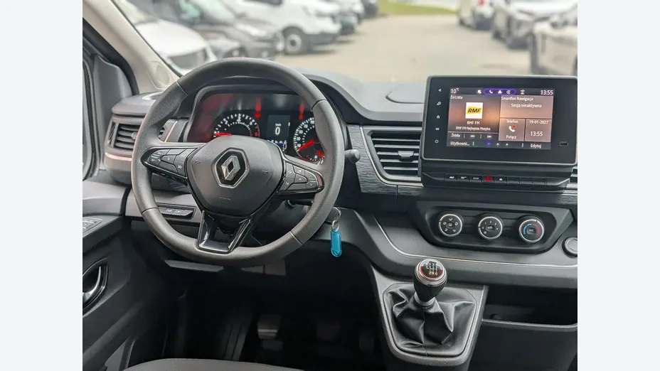 RENAULT Trafic -