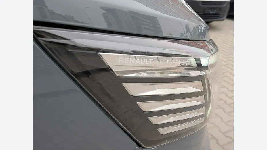 RENAULT Trafic -