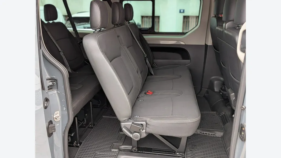 RENAULT Trafic -