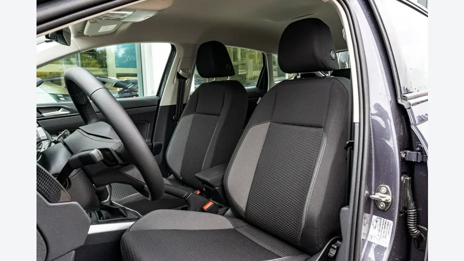 VOLKSWAGEN Taigo -