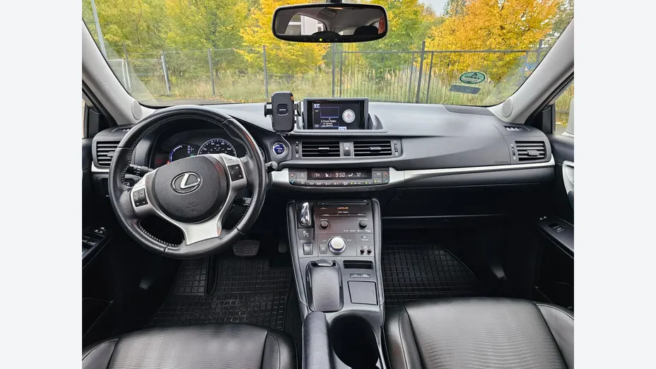 LEXUS CT -
