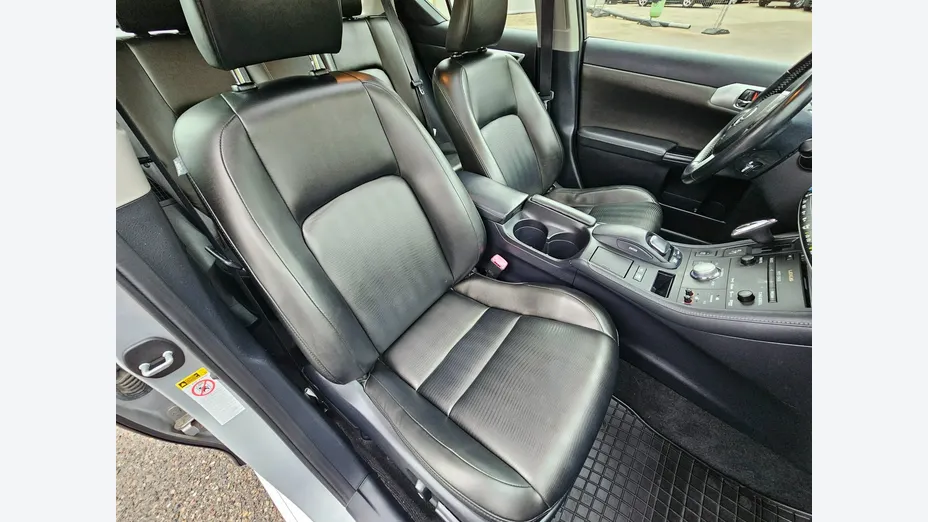 LEXUS CT -