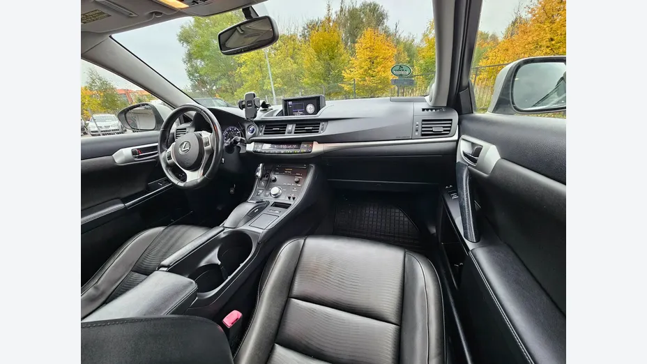 LEXUS CT -