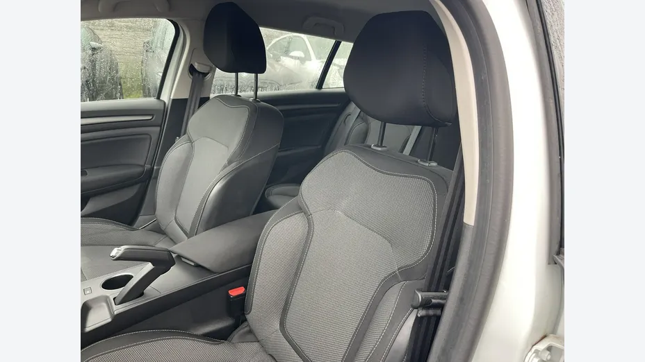 RENAULT Megane -