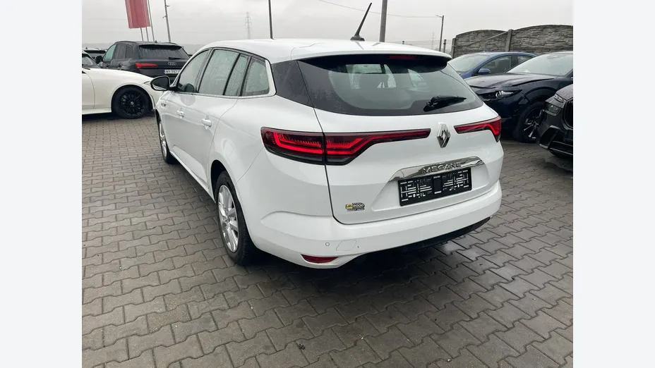 RENAULT Megane -