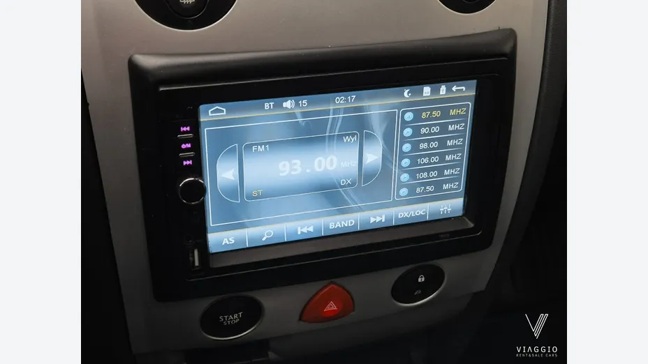 RENAULT Megane -
