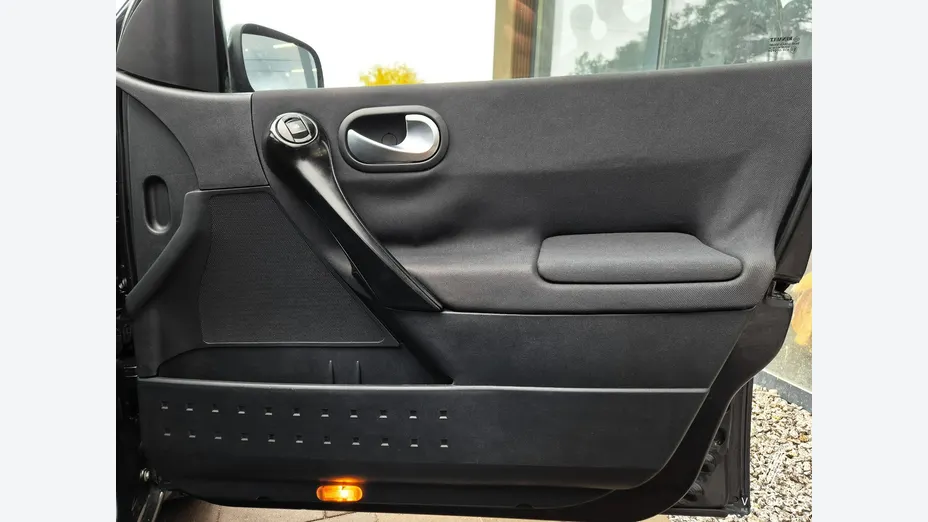 RENAULT Megane -