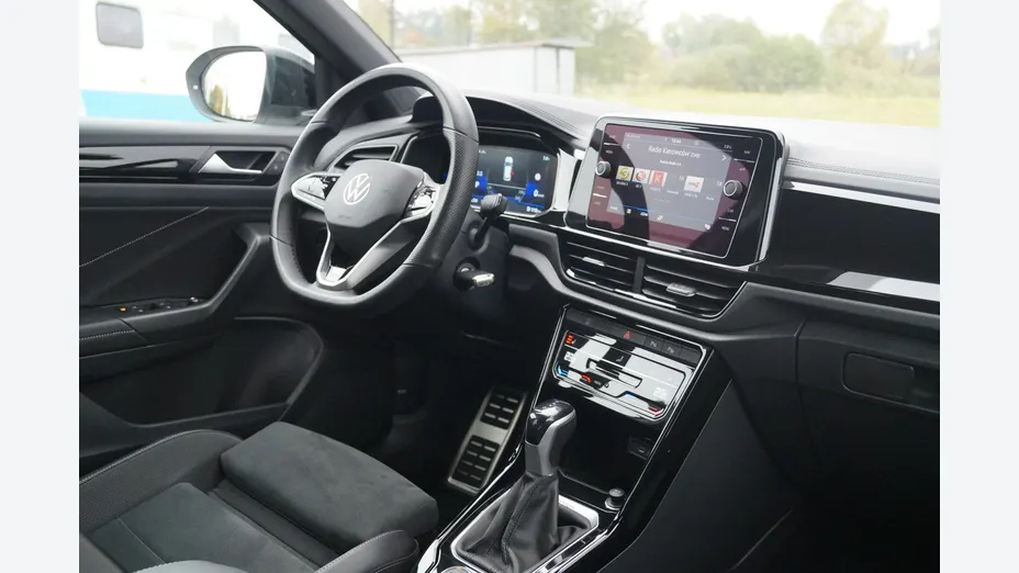 VOLKSWAGEN T-ROC -
