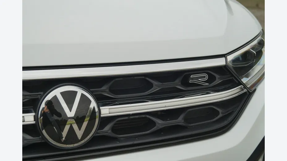 VOLKSWAGEN T-ROC -