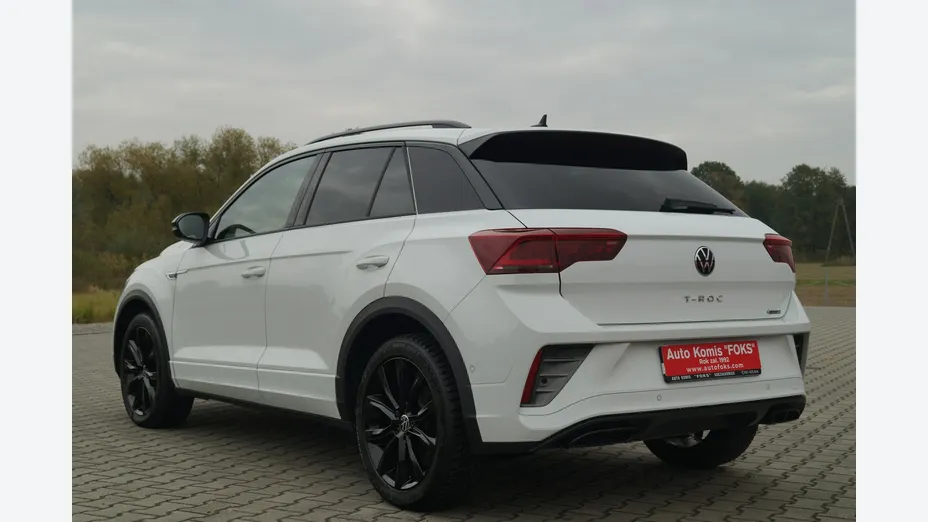VOLKSWAGEN T-ROC -