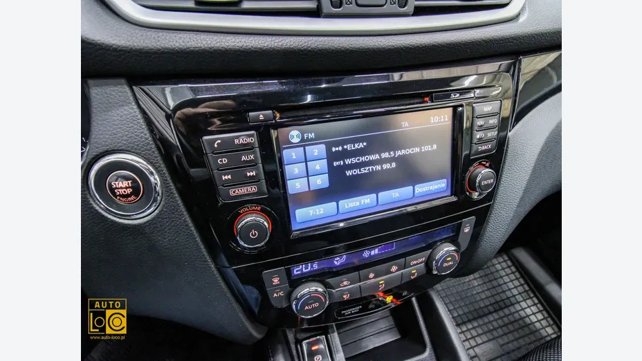 NISSAN Qashqai -