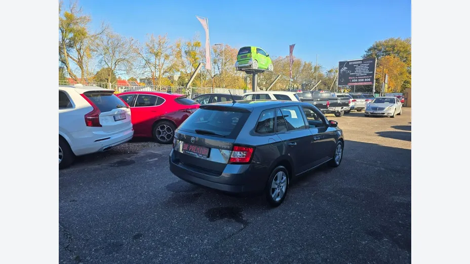 SKODA Fabia -