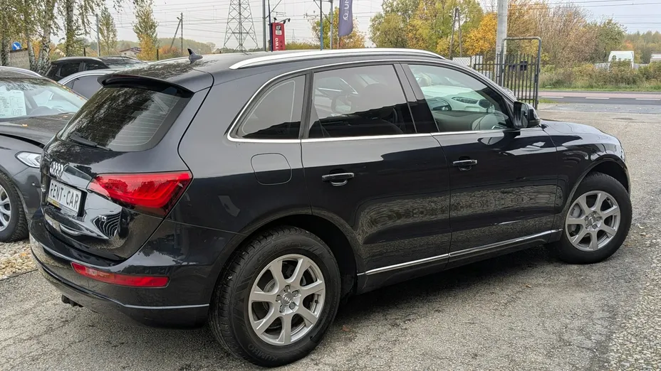 AUDI Q5 -