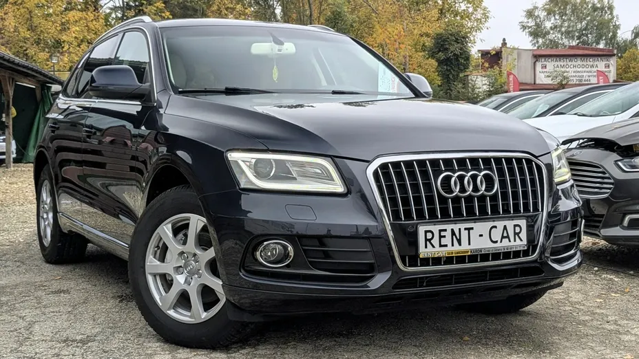 AUDI Q5 -
