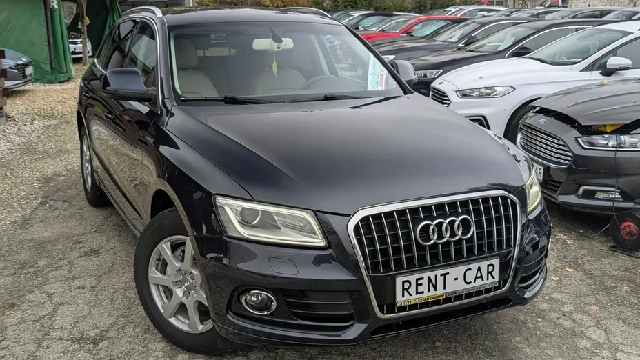 AUDI Q5 -