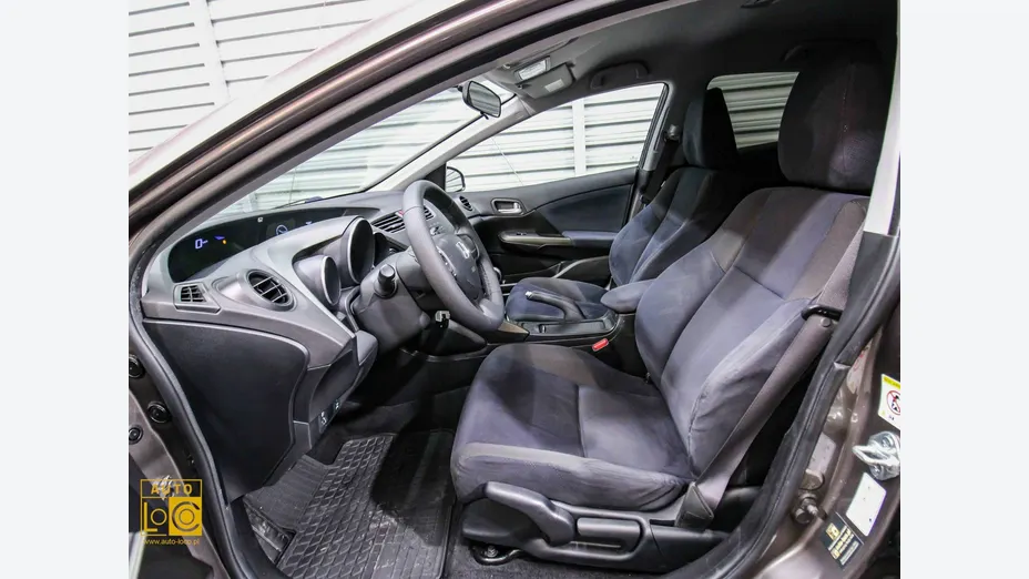 HONDA Civic -