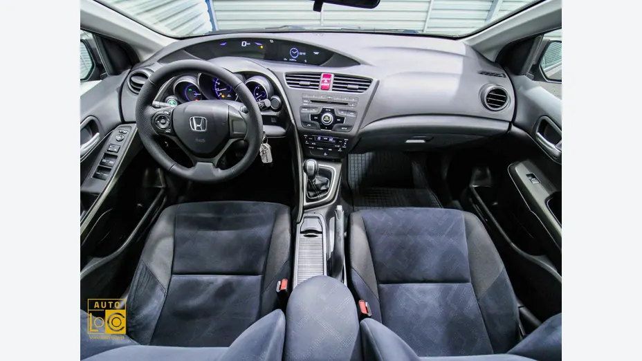 HONDA Civic -