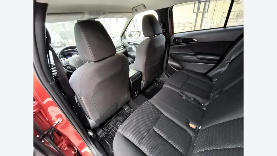 MITSUBISHI Eclipse Cross -
