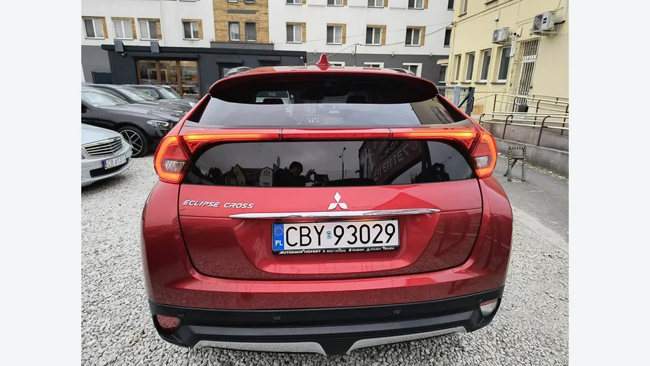 MITSUBISHI Eclipse Cross -