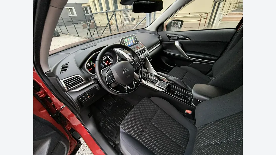 MITSUBISHI Eclipse Cross -