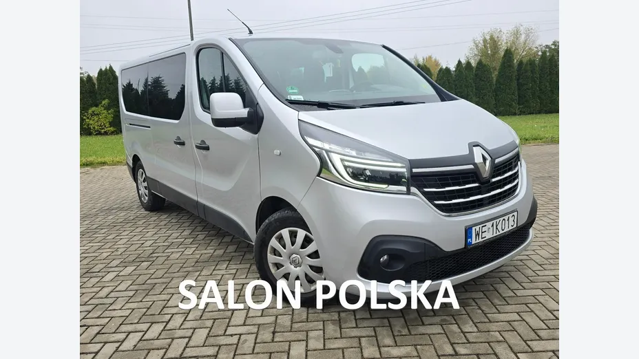 RENAULT Trafic -