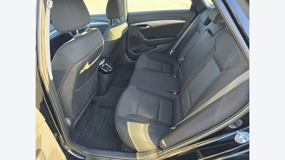 HYUNDAI i40 -