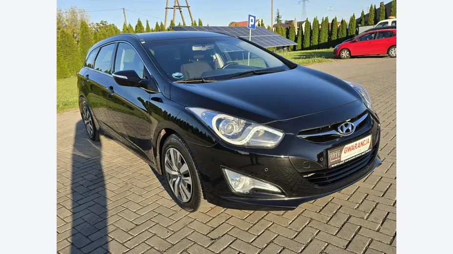HYUNDAI i40 -