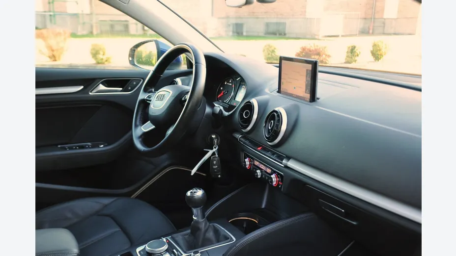 AUDI A3 Limousine -