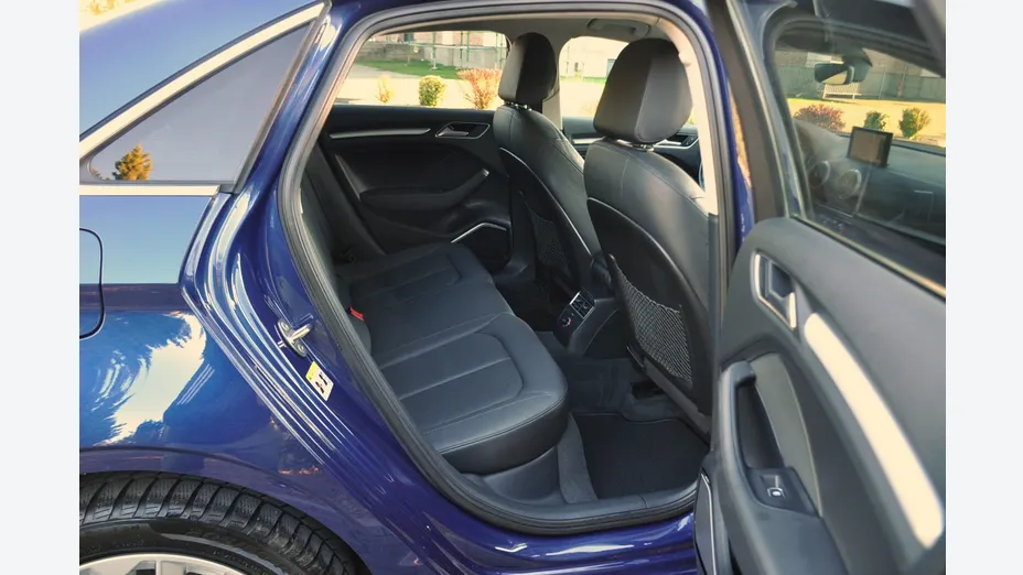 AUDI A3 Limousine -