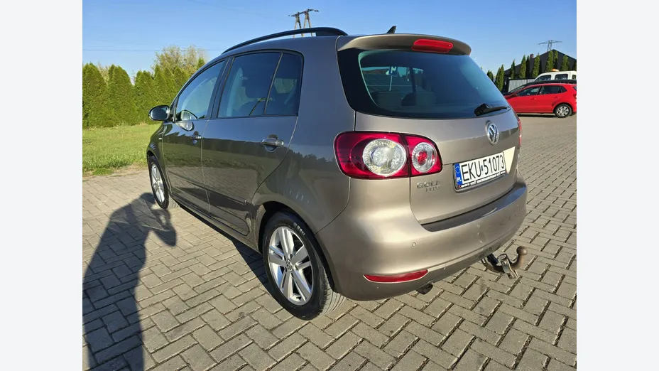VOLKSWAGEN Golf Plus -