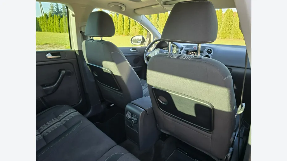 VOLKSWAGEN Golf Plus -