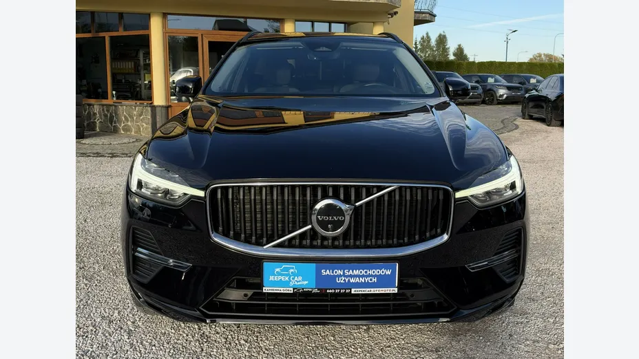 VOLVO XC60 -