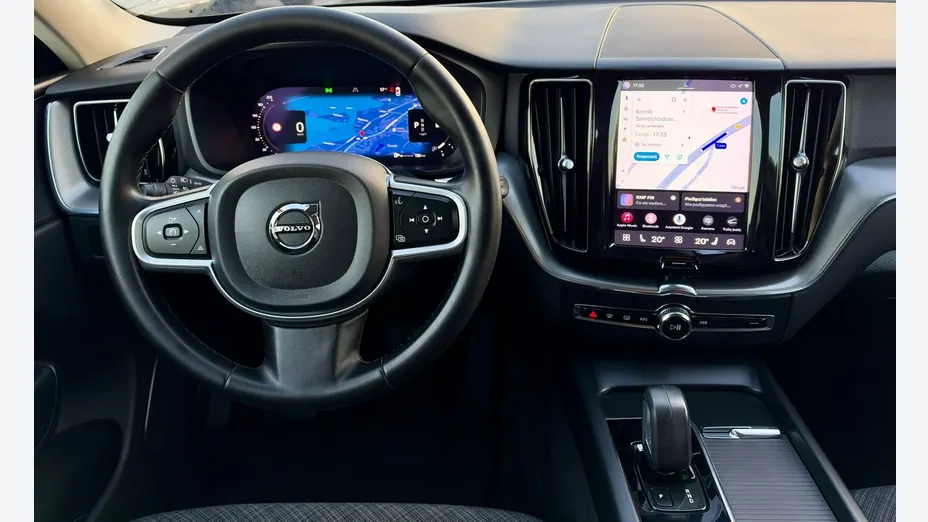 VOLVO XC60 -