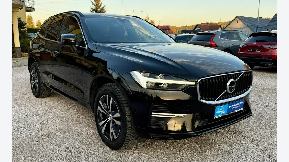VOLVO XC60 -
