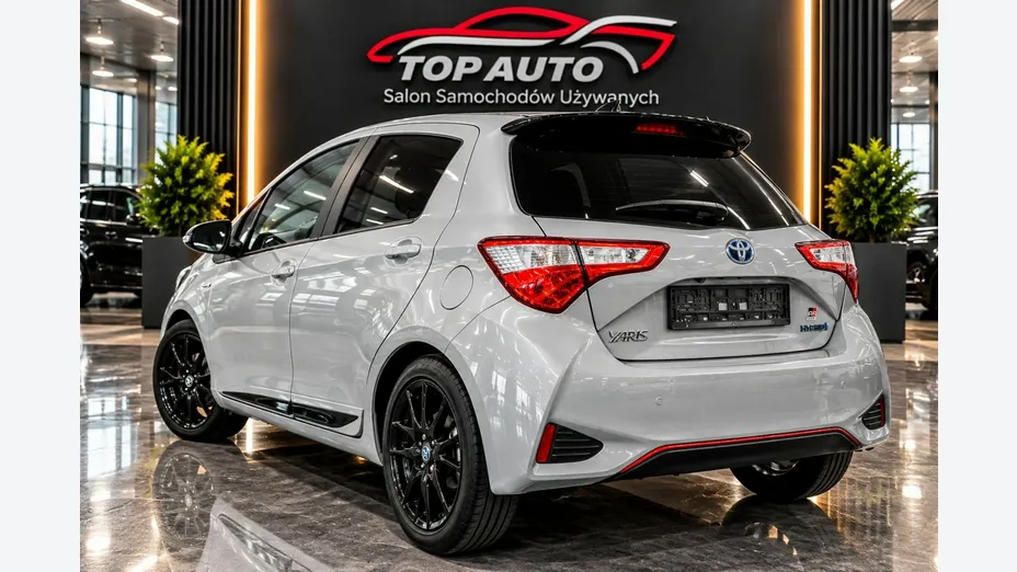 TOYOTA Yaris -
