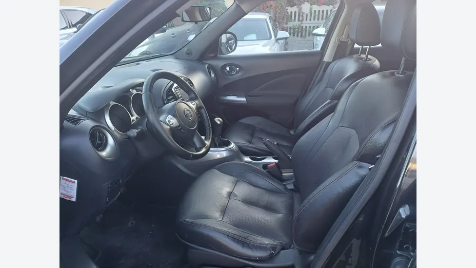 NISSAN Juke -