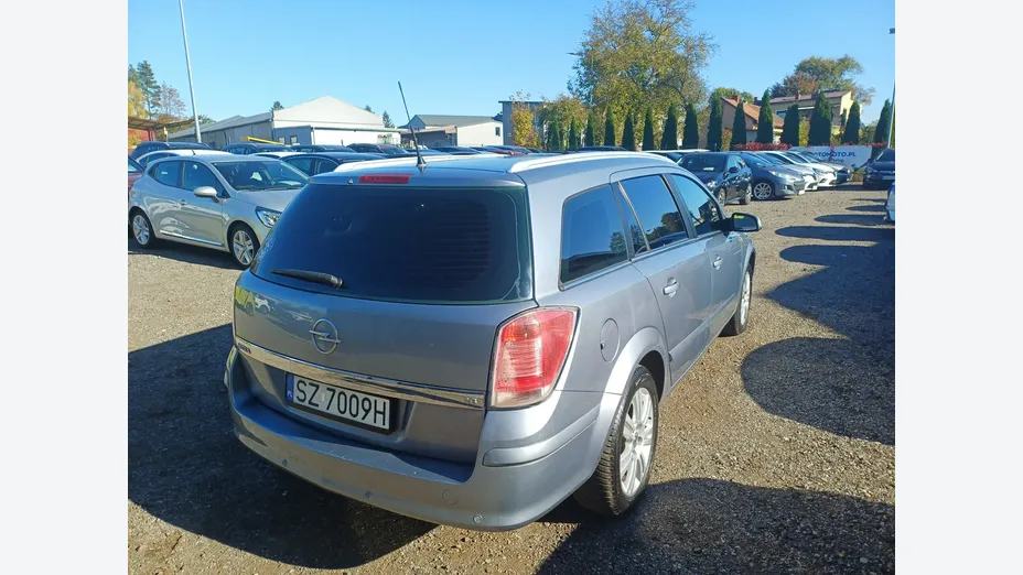 OPEL Astra -