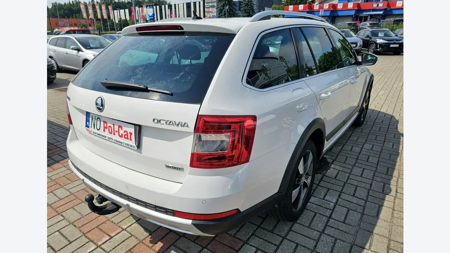 SKODA Octavia -
