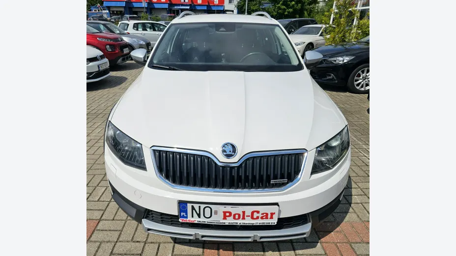 SKODA Octavia -