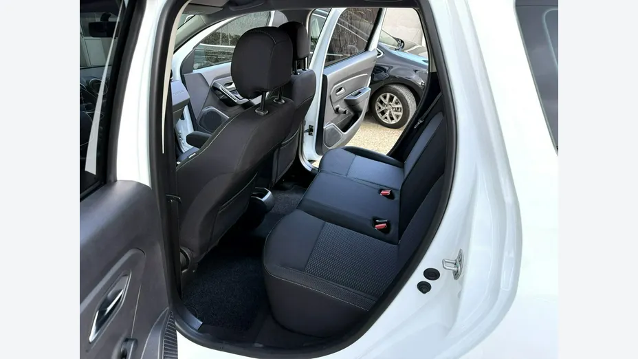 DACIA Duster -
