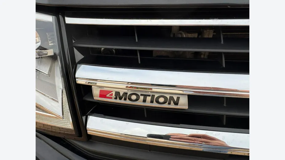 VOLKSWAGEN Multivan -