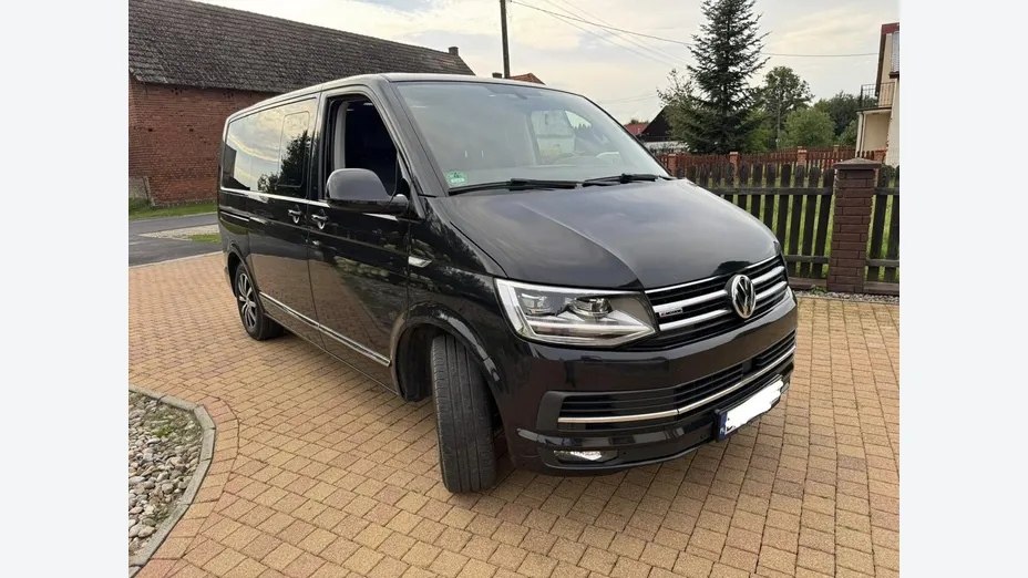 VOLKSWAGEN Multivan -
