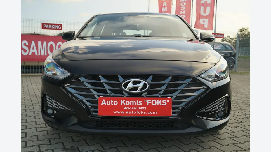 HYUNDAI i30 -