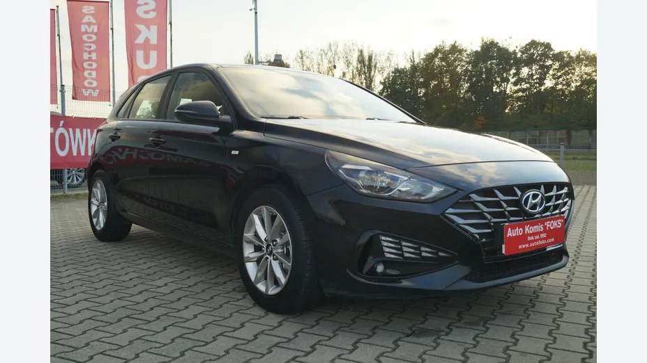 HYUNDAI i30 -