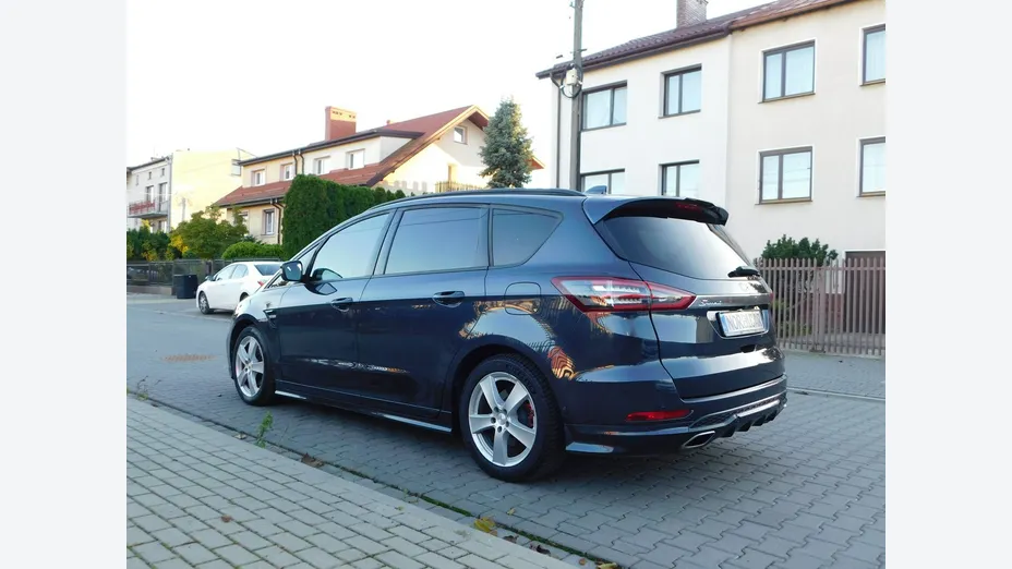 FORD S-MAX -