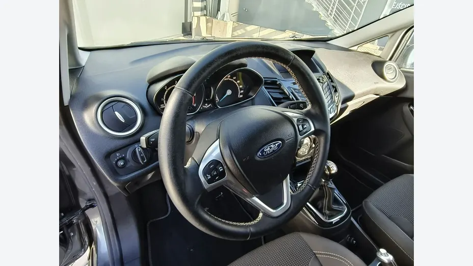FORD Fiesta -